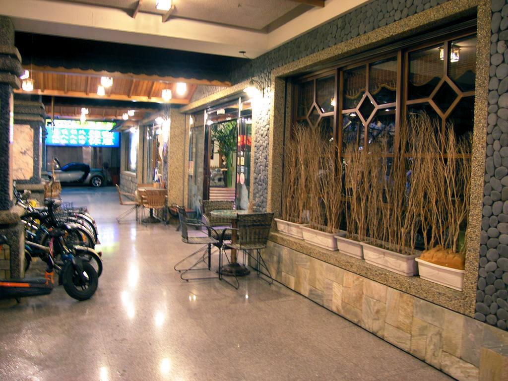 Shankou Hotspring Hotel Jiaoxi Bagian luar foto
