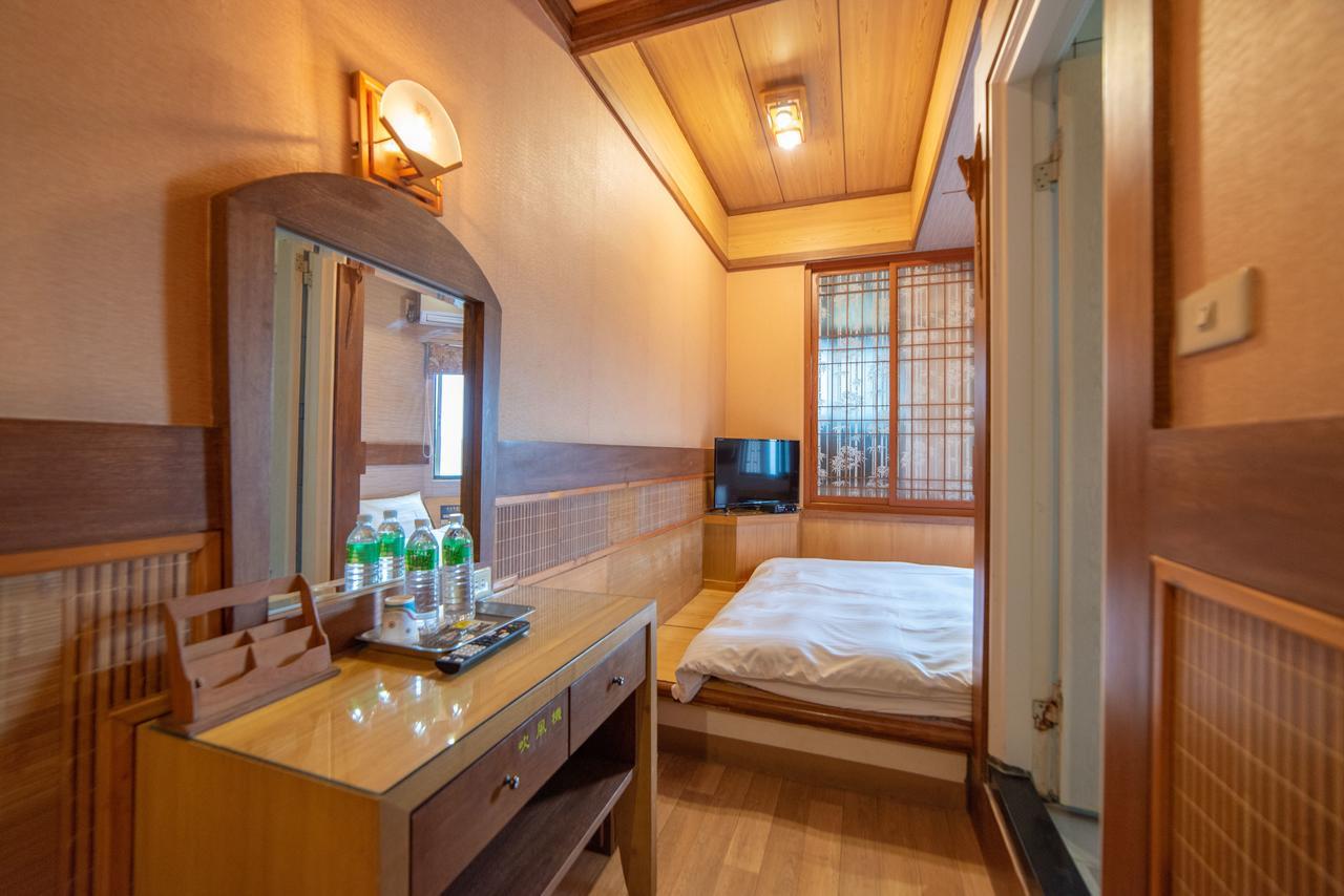 Shankou Hotspring Hotel Jiaoxi Bagian luar foto